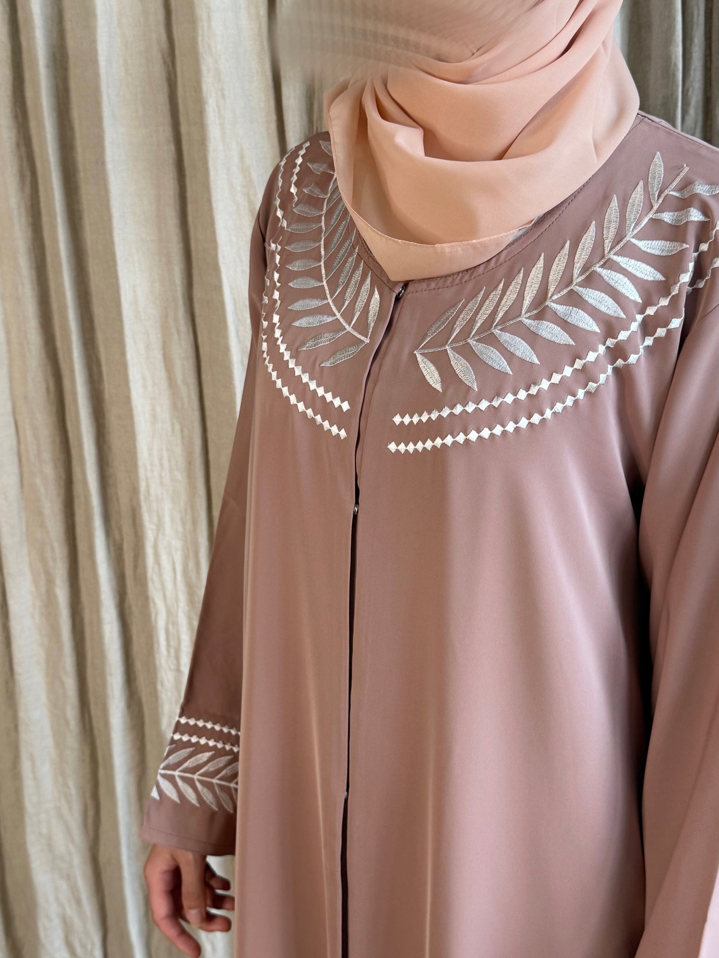 Pink White Leaf Abaya