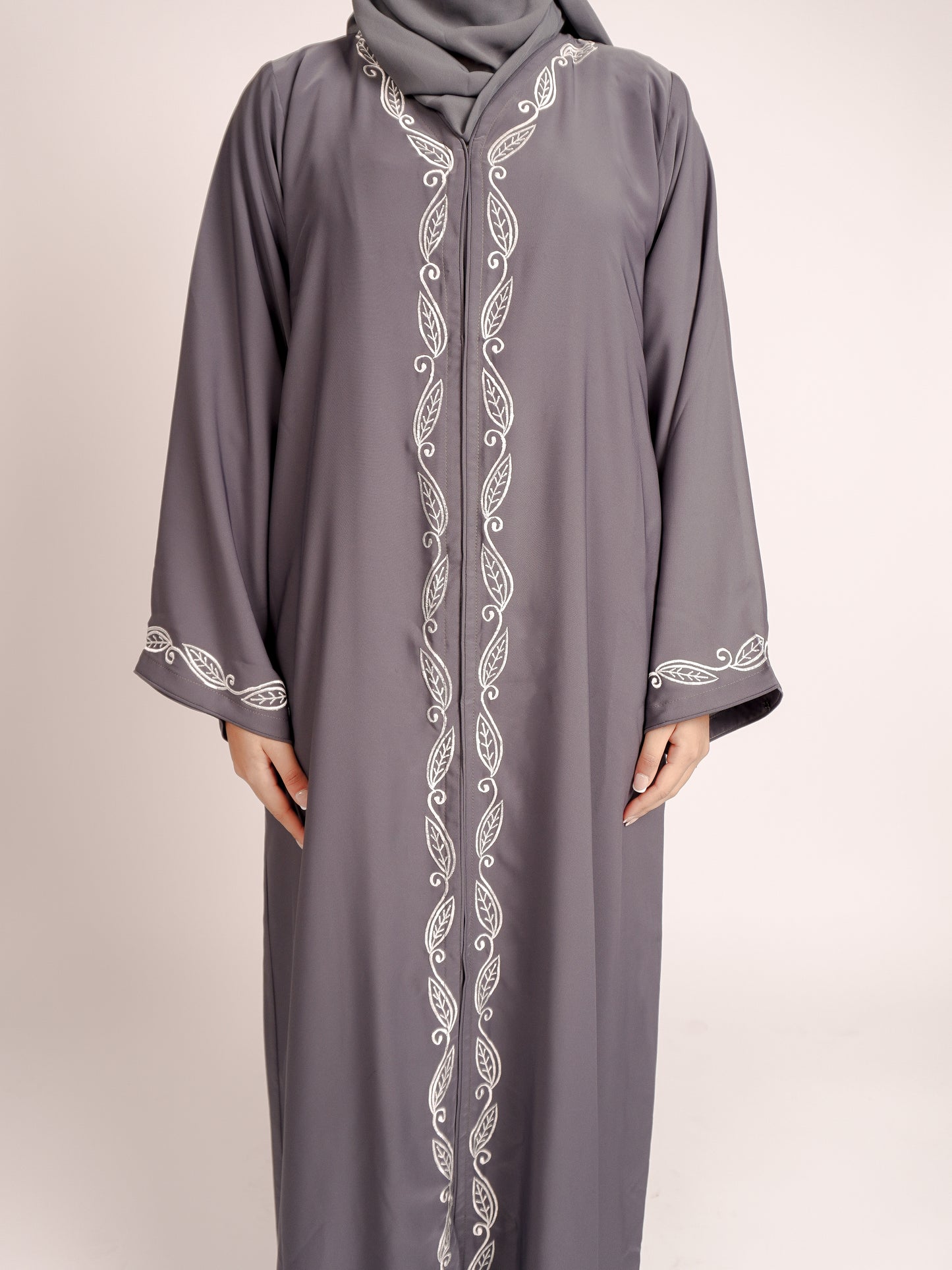 Grey Vine Abaya