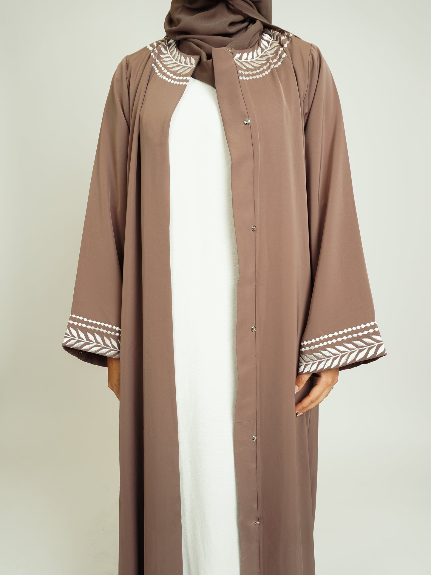 Blush White Leaf Abaya
