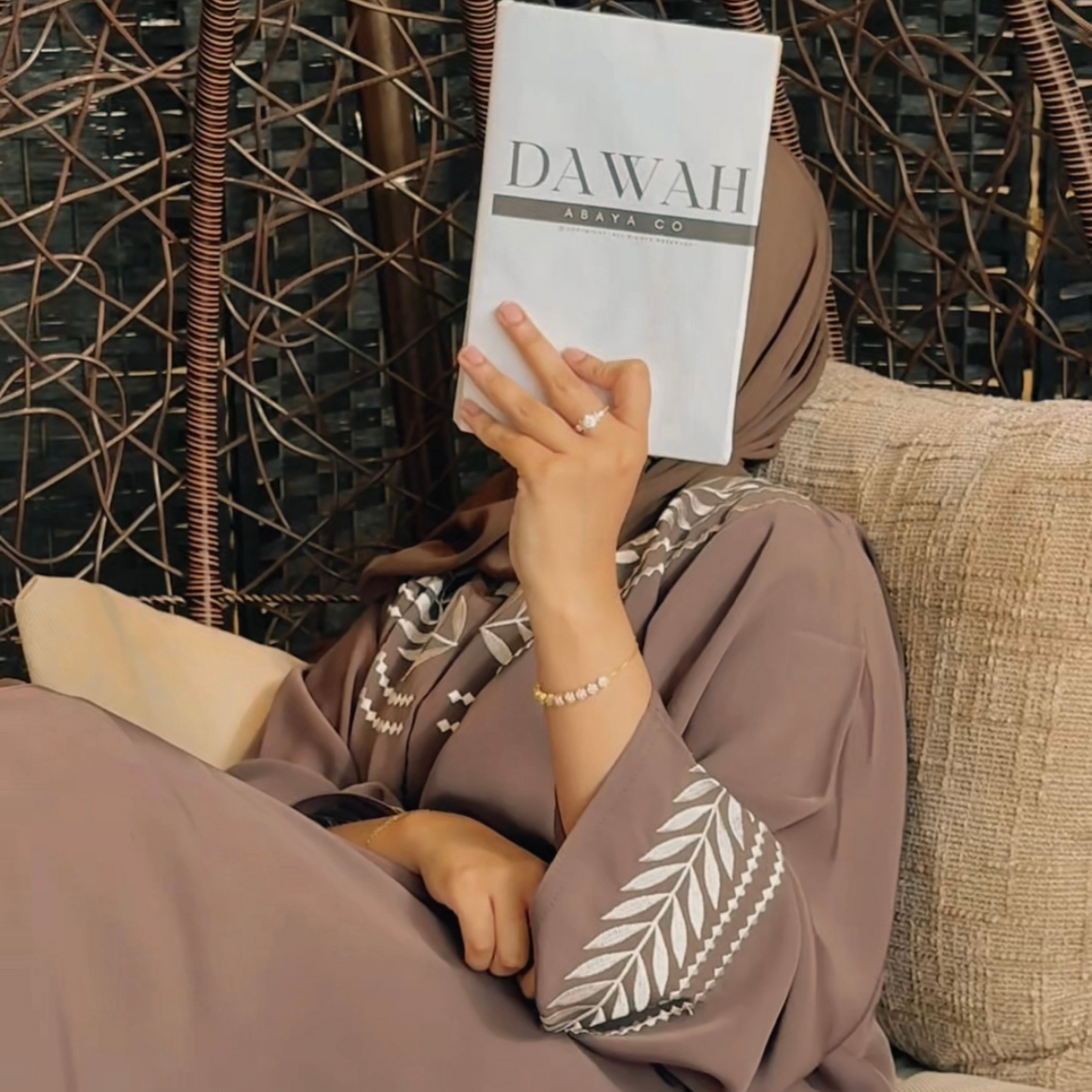 Chocolate White Leaf Abaya